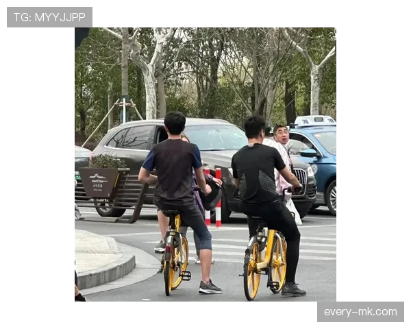 苏翊鸣训练完顺手买了辆超跑，这自律和开销也太反差了